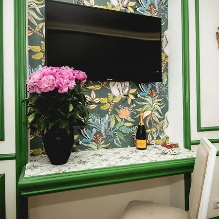 Prati 1930 Boutique Apartment *